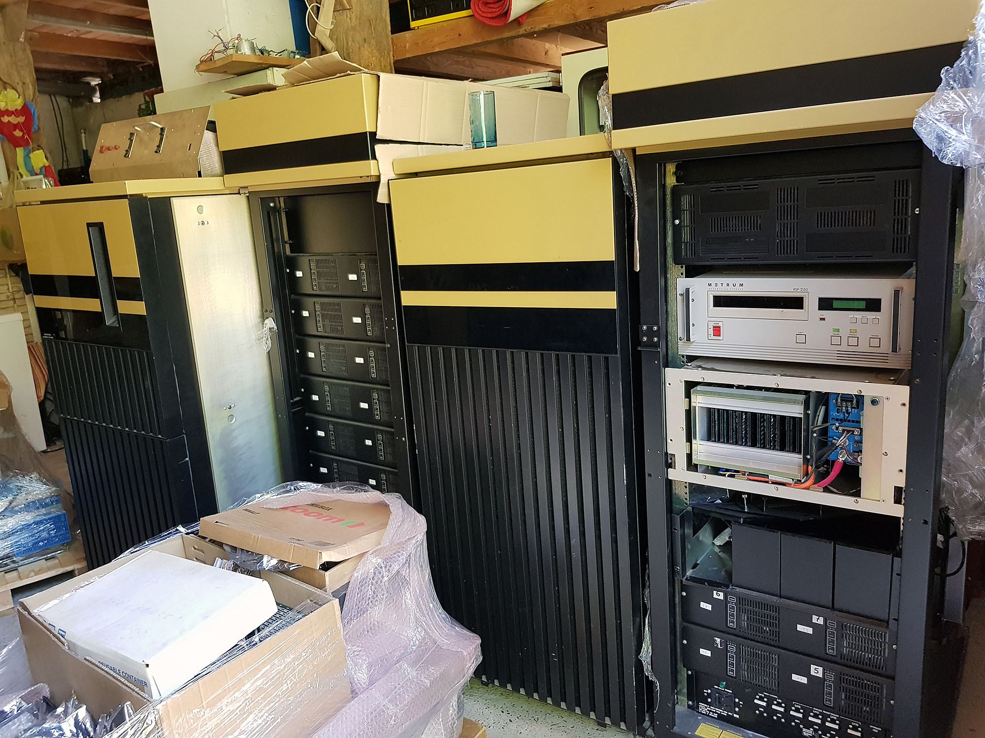 Convex C240 Arrived: b04