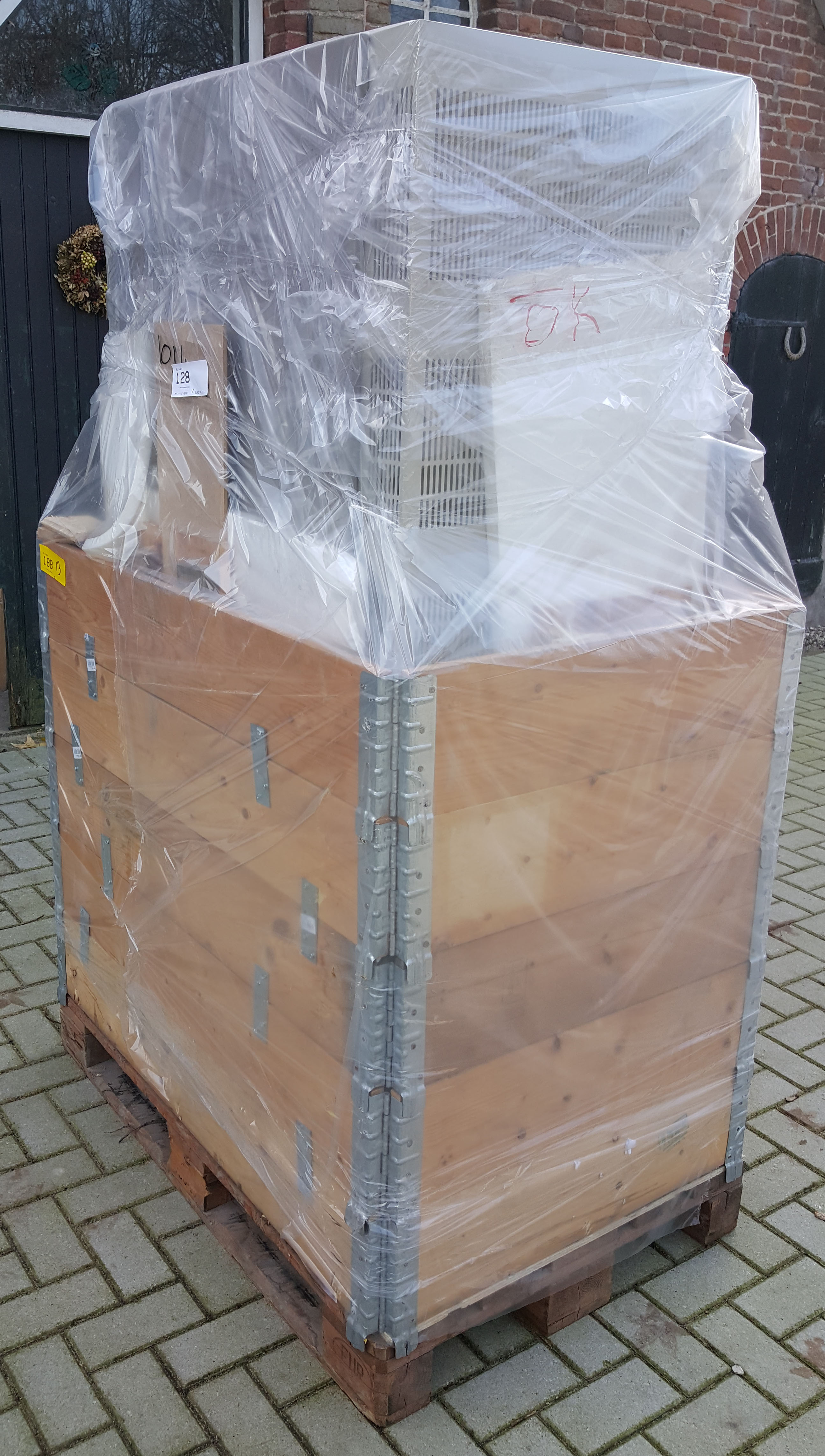 Swedish Alpha's Arrived: 8200 b