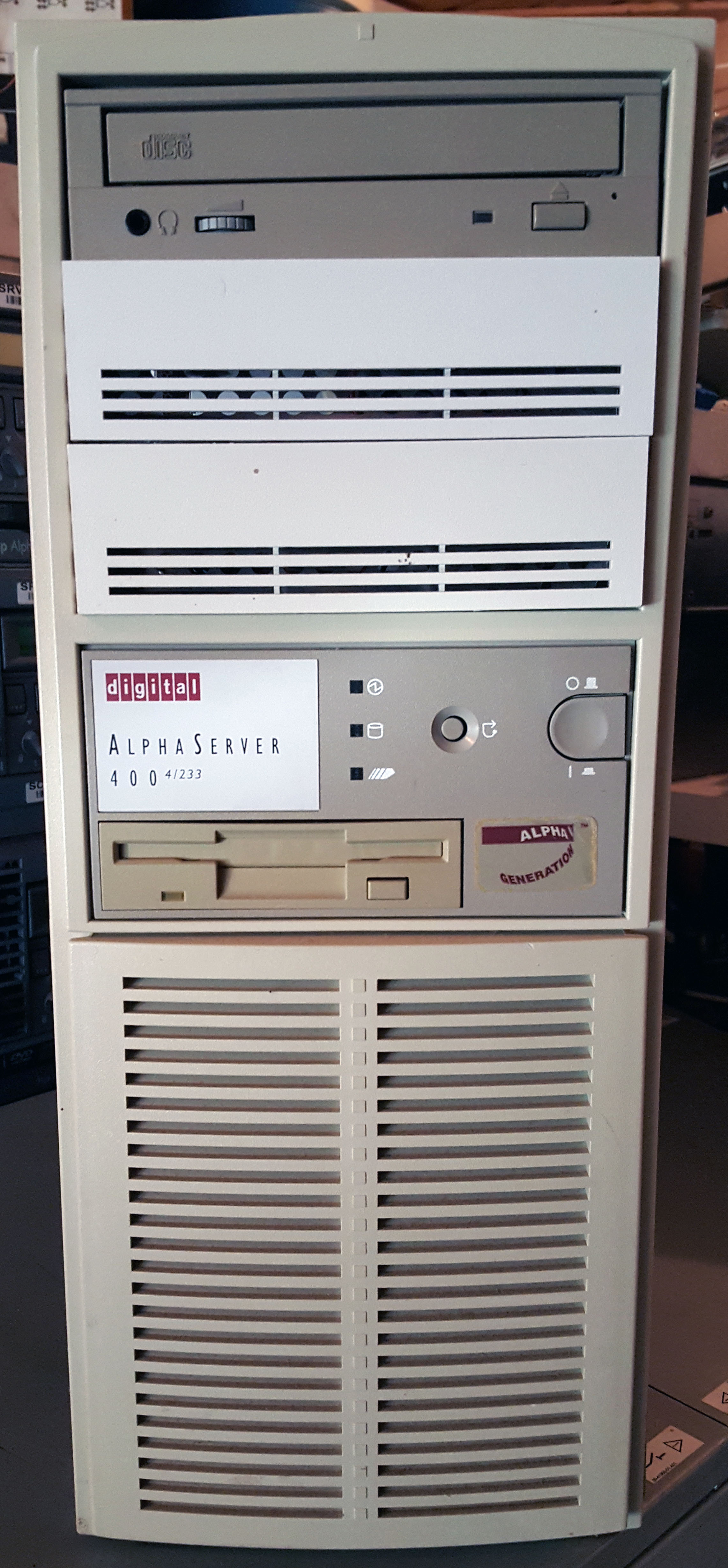 AlphaServer 400: 2016 11 18 12.50.01